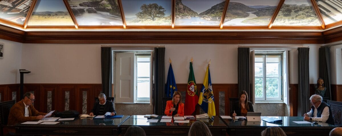 Reunião de Câmara - 30-10-2025